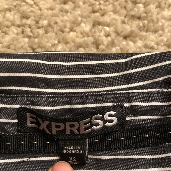 Top - Picture 3 of 3